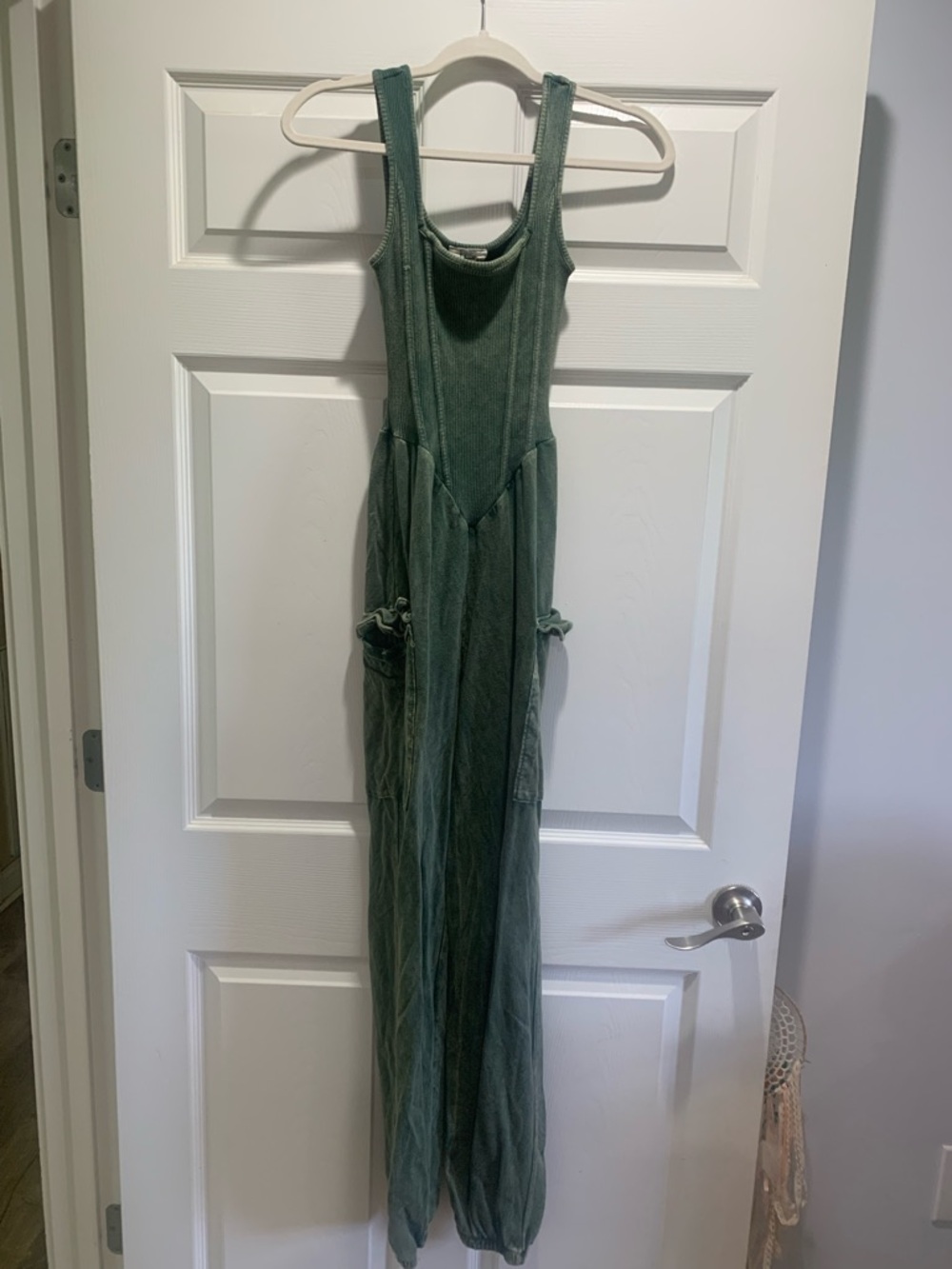 Sleeveless Green Jumpsuit with Pockets
